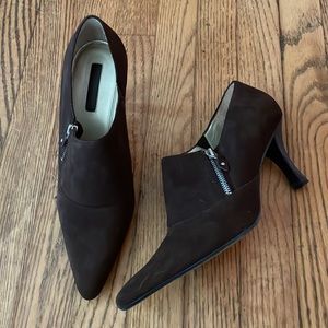 Unisa Lisbeth Brown Suede Ankle Booties Size 9.5B